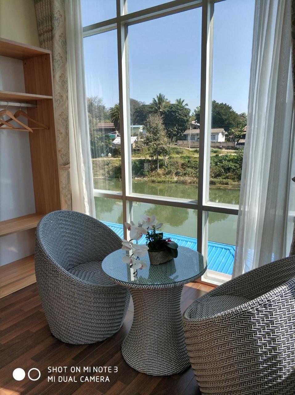 Kayah Land Hotel Loikaw Buitenkant foto