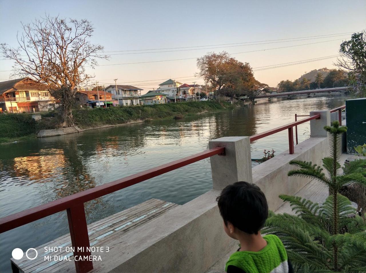 Kayah Land Hotel Loikaw Buitenkant foto