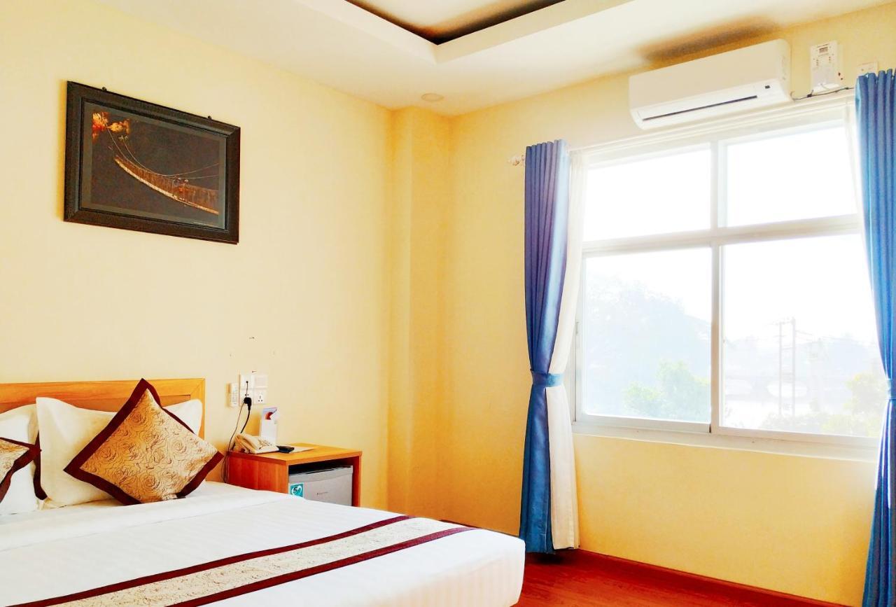Kayah Land Hotel Loikaw Buitenkant foto