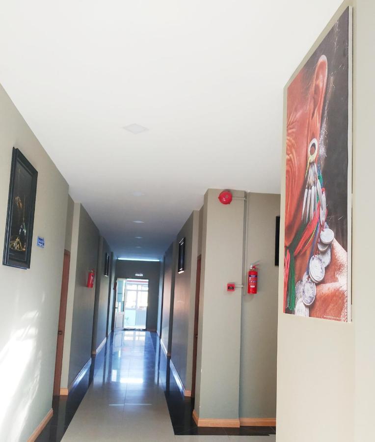 Kayah Land Hotel Loikaw Buitenkant foto